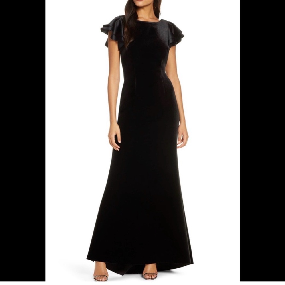 NWT Eliza J Gown